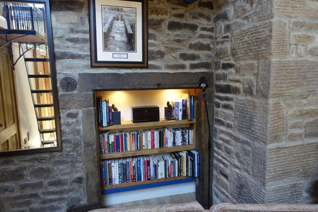Shed End, In 18Th Century Lothersdale Mill Bd20 8En Esterno foto